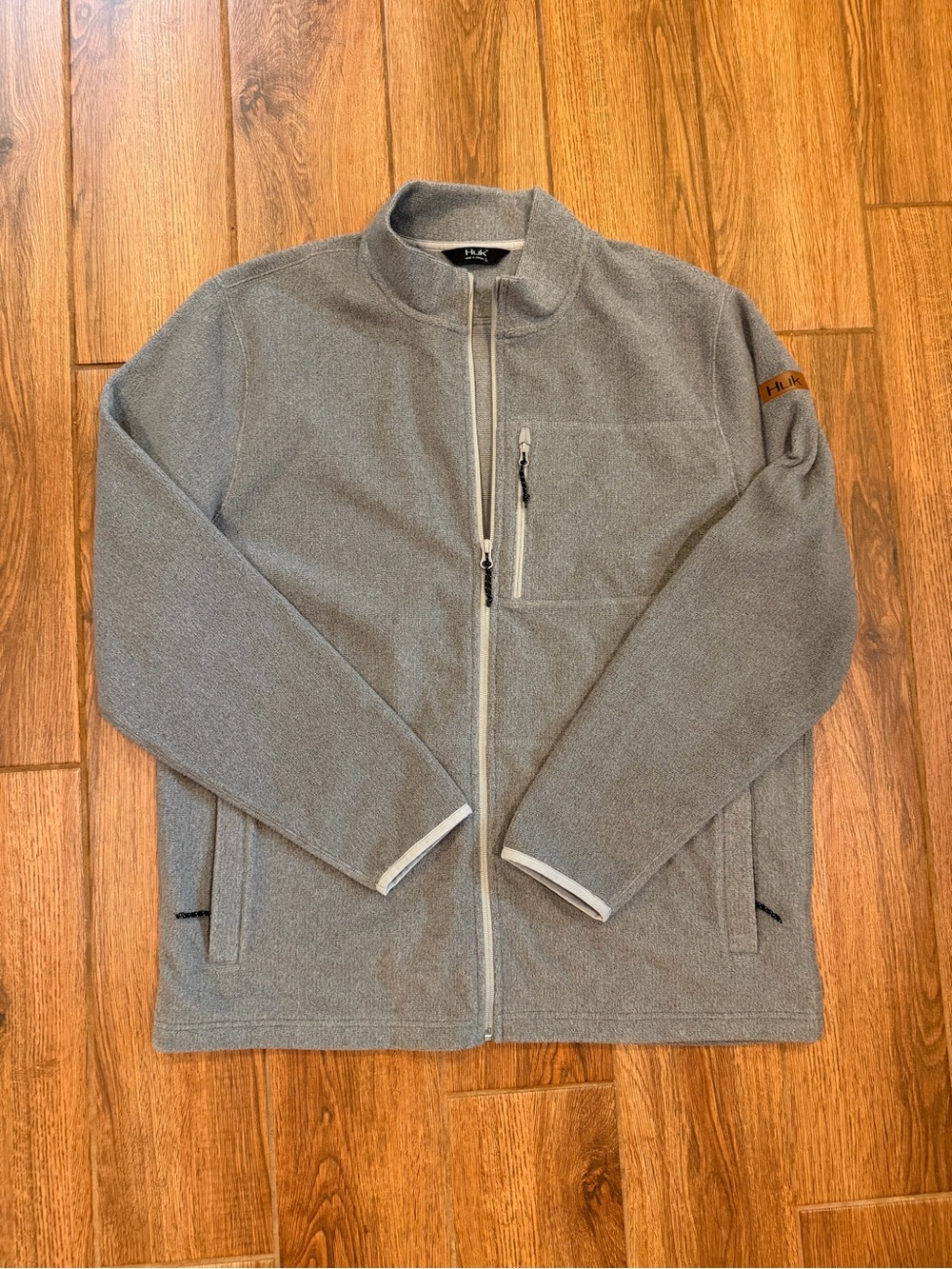 Huk Men’s Gray Full-Zip Fleece Jacket / large / nwot